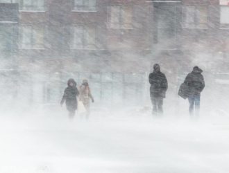 В Кузбассе объявили штормовое предупреждение на 15 января