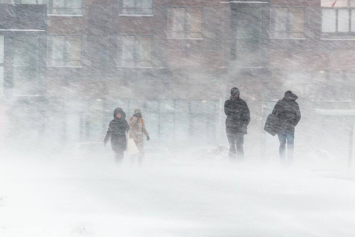 В Кузбассе объявили штормовое предупреждение на 15 января