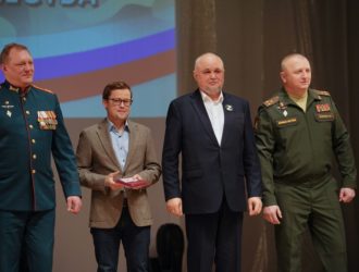 Сергей Цивилев поздравил с Днём защитника Отечества военнослужащих Юргинского гарнизона