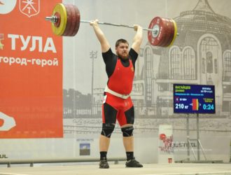 Кузбасские тяжелоатлеты заняли призовые места на чемпионате России в Новосибирске