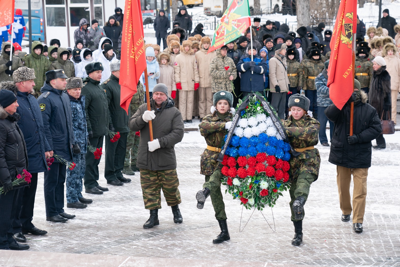 В Кузбассе проходят торжественные мероприятия в память о выводе советских войск из Афганистана