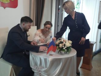 Впервые в Кузбассе состоялась ночная регистрация заключения брака