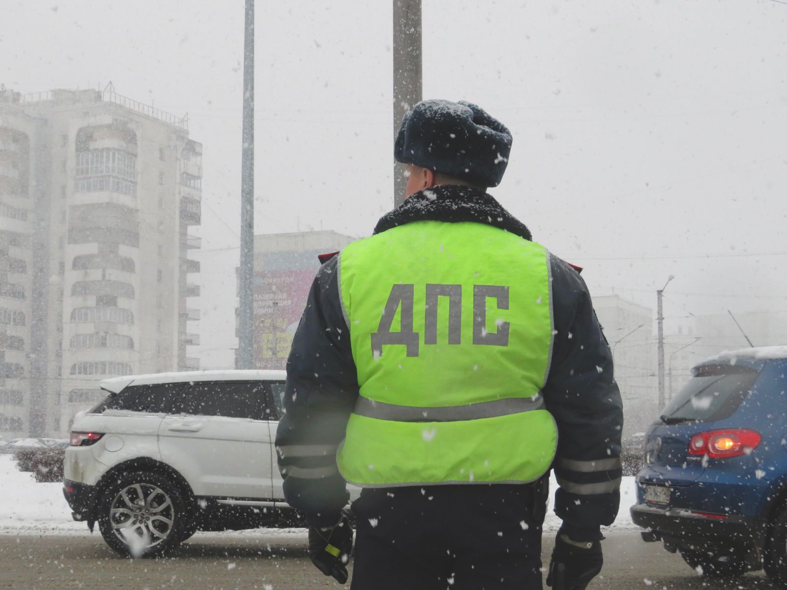 Усиленный режим: в Новокузнецке сотрудники ГИБДД массово проверят водителей