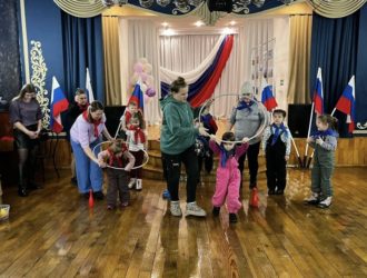 В Прокопьевском МО на избирательных участках прошли спортивные эстафеты