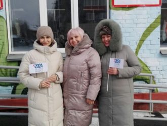 Кузбасские коллективы органов ЗАГС и члены их семей участвуют в выборах Президента России