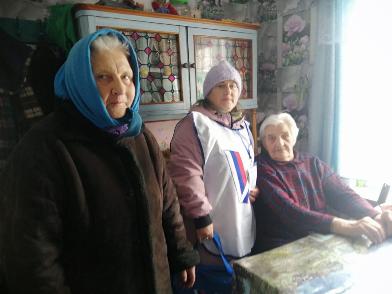 Долгожители Беловского округа голосуют на дому