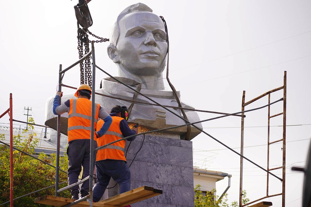 В Кузбассе проходят мероприятия к 90-летию Юрия Гагарина, которое отмечается сегодня