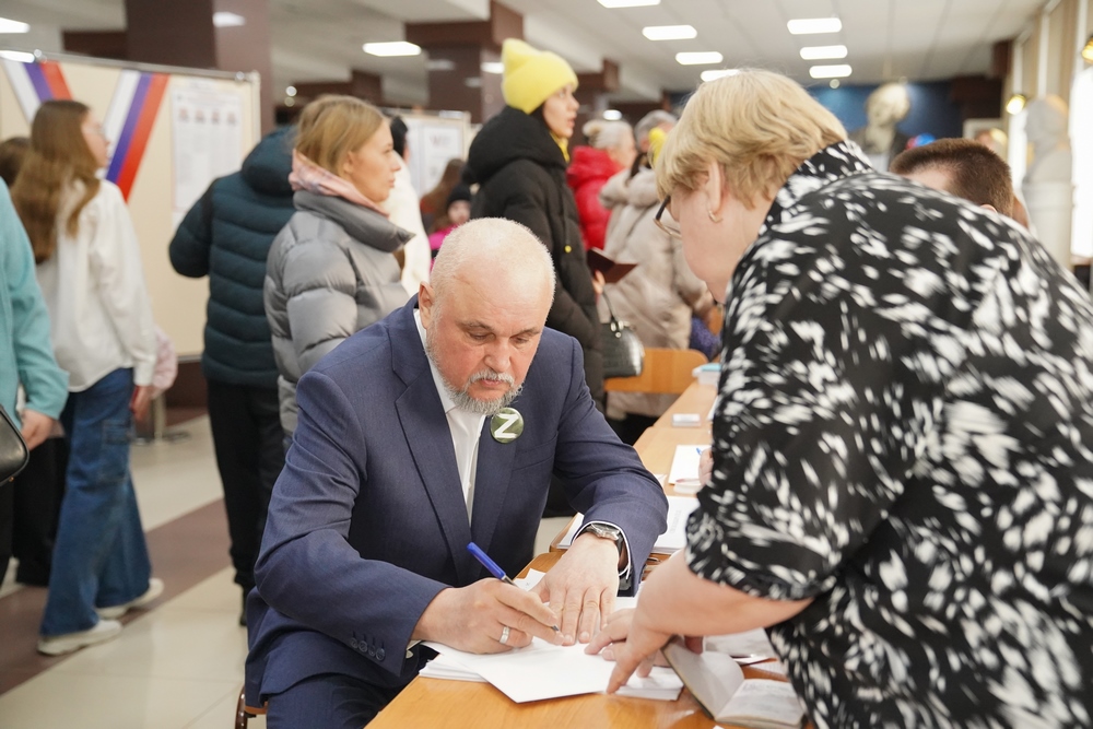 Губернатор Кузбасса принял участие в выборах Президента РФ