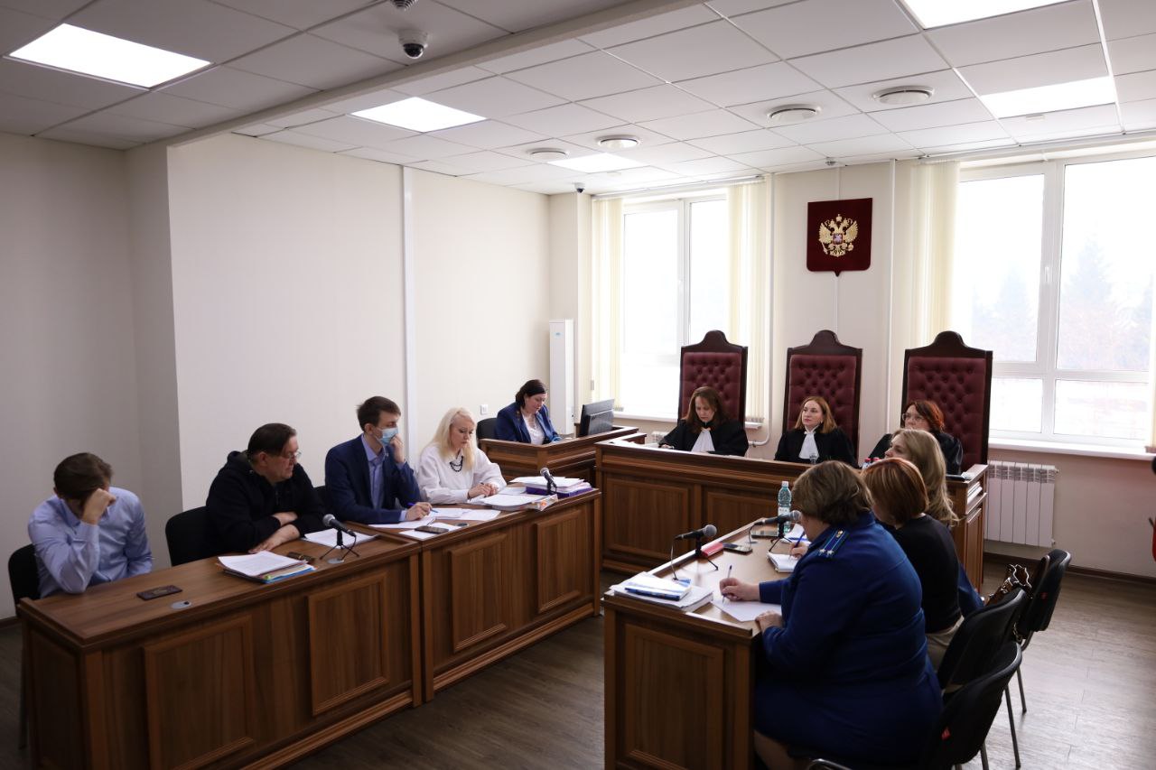 В Кемерове суд начал рассматривать апелляции осужденных по делу о пожаре в «Зимней вишне»