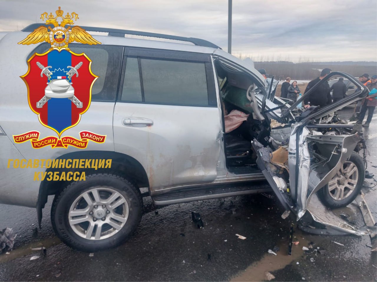 В Крапивинском округе в аварии трое человек получили  серьёзные травмы