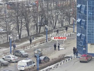 В Кемерове возле ночного клуба обнаружили тело мужчины