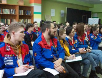 Российские студенческие отряды подготовят 250 руководителей к летнему трудовому сезону