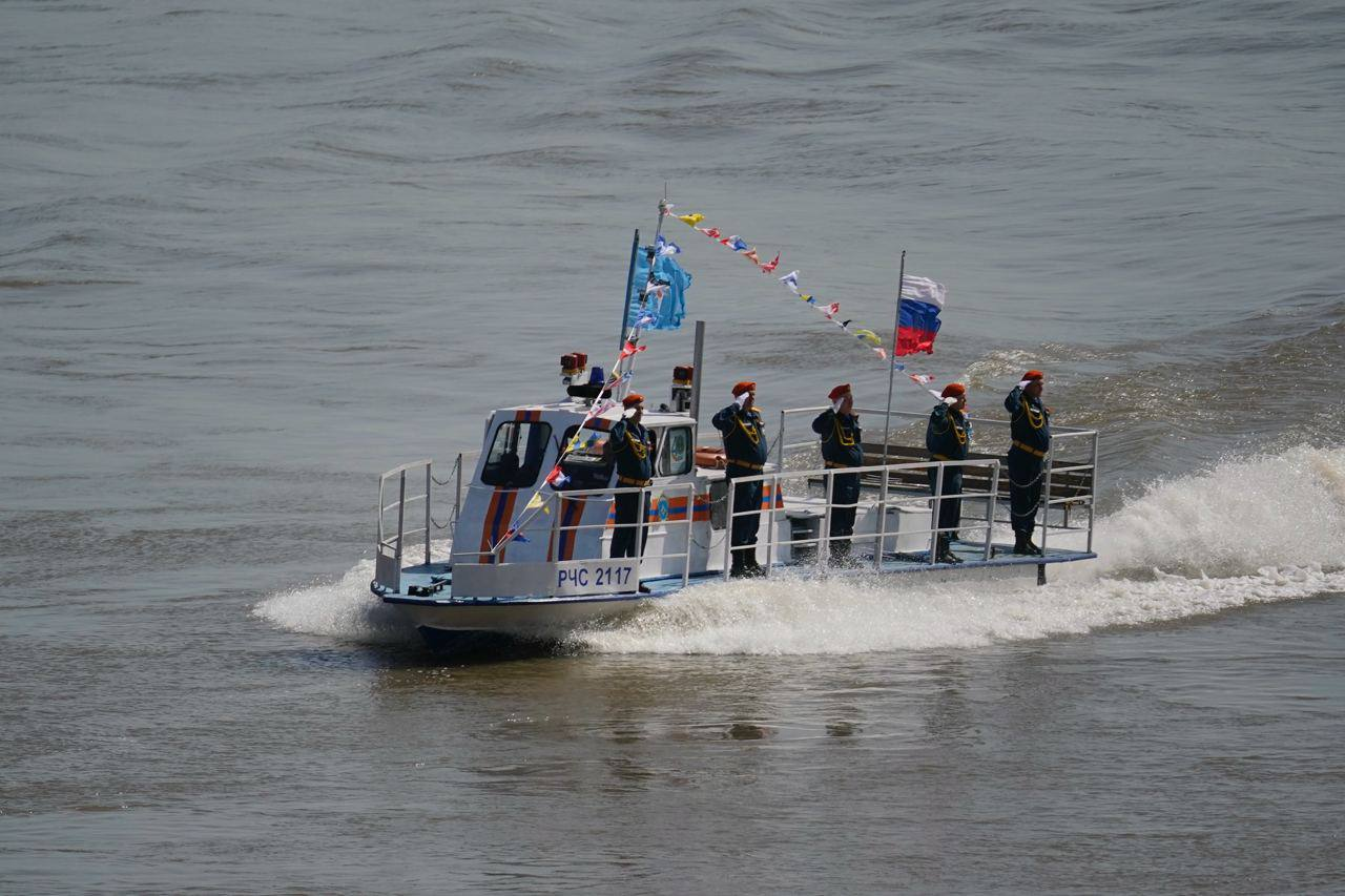 В Кемерове впервые прошёл парад речных судов