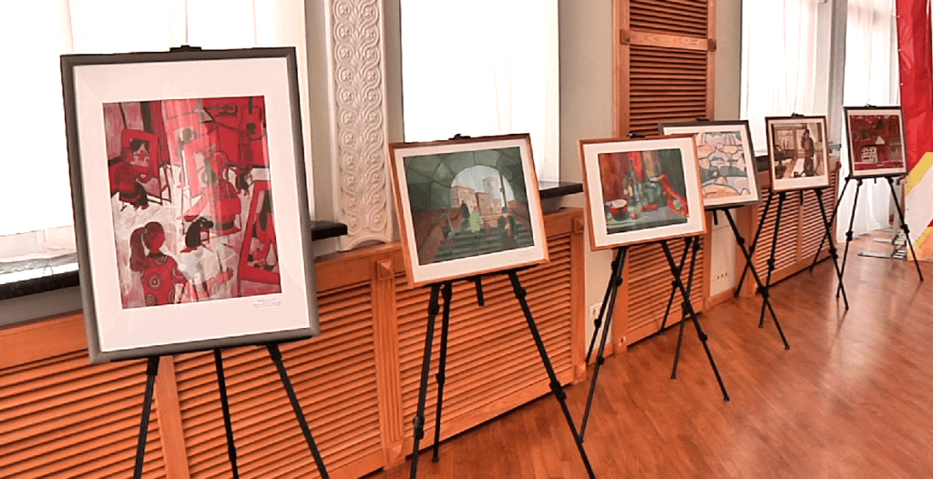 Юные художники Новокузнецка представили отчёт годовой работы