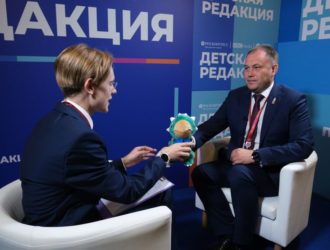 Илья Середюк пригласил представителей СМИ на «Динотерру»