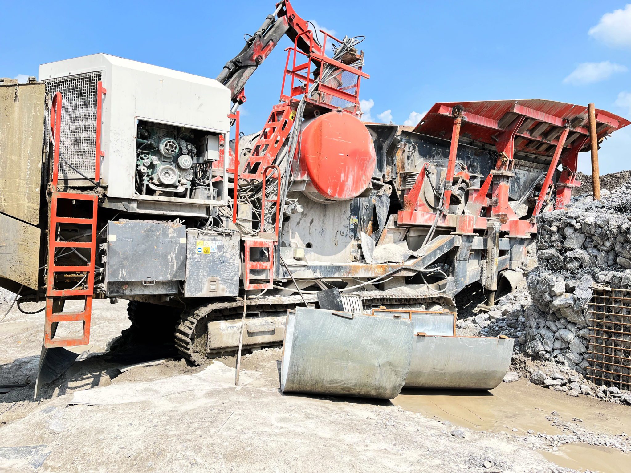 После гибели работника приставы приостановили работу рудника в Кузбассе