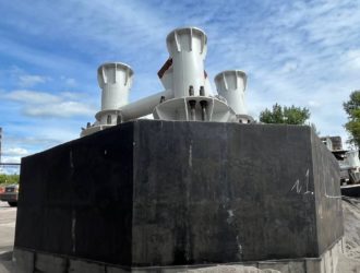 В Новокузнецке монтируют «Эйфелеву башню»