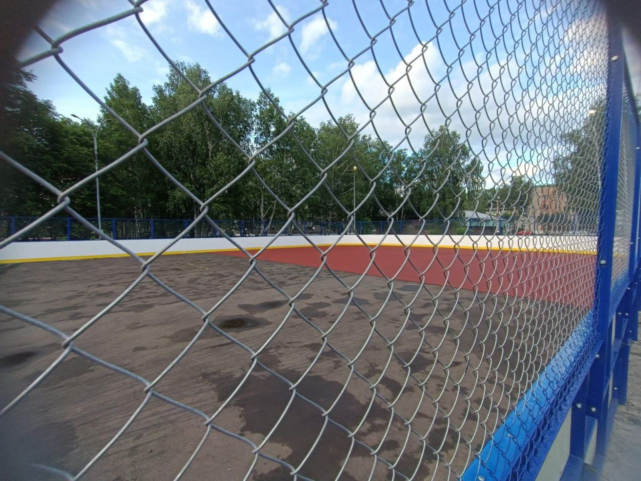 Несколько новых спортивных площадок появится скоро в Новокузнецком округе