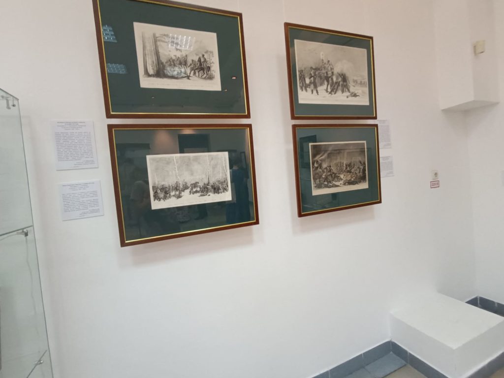 Уникальные экспонаты, рассказывающие об Отечественной войне 1812 года, представили в Новокузнецке: фоторепортаж