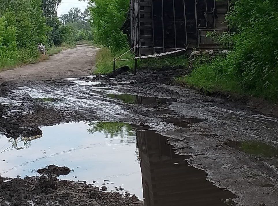 Новокузнечане возмущаются, что порыв трубопровода в Абагуре до сих пор не устранили