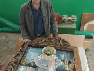 Новокузнецкий музей получил особенный подарок – реплику иконы Николая Чудотворца