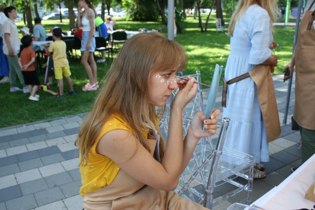 В Кемерове прошел традиционный семейный фестиваль «Родная нить» (фоторепортаж)