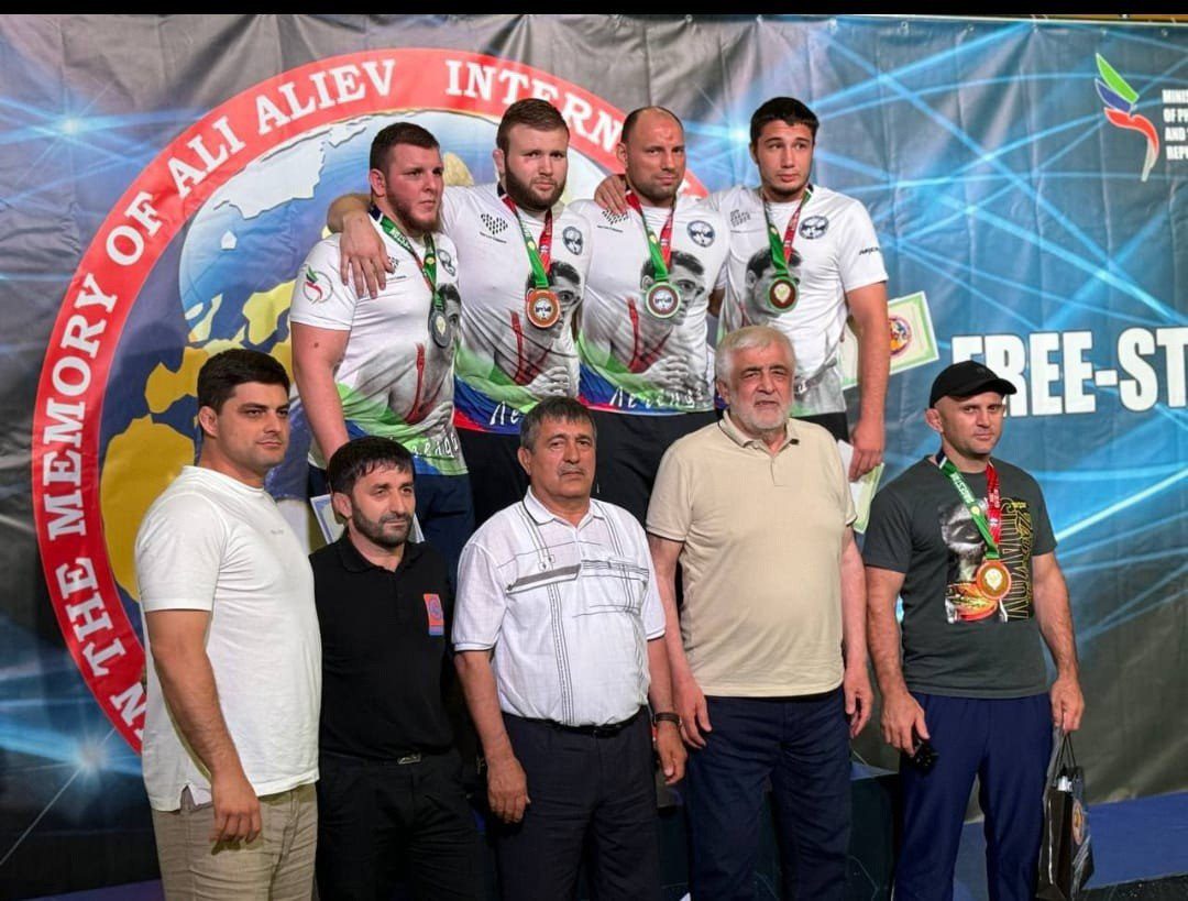 Кузбасский борец Остап Пасенок стал бронзовым призёром Международного турнира в Дагестане