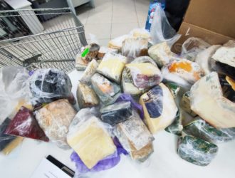 Кемеровские таможенники изъяли 44 кг санкционного сыра