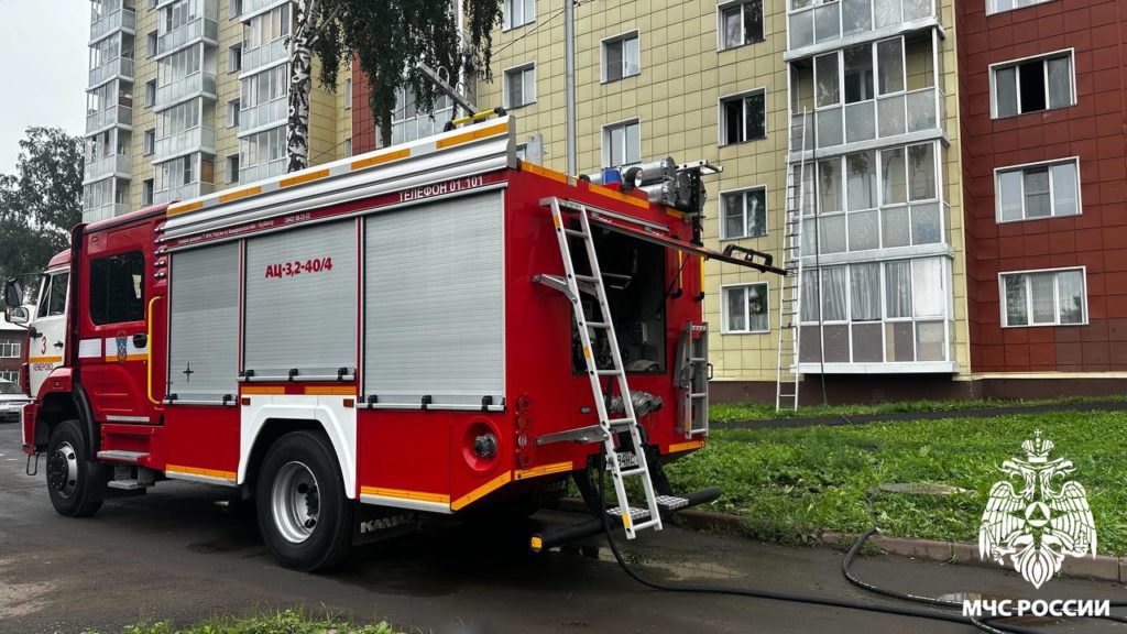 В Кемерове по вине детей произошел пожар