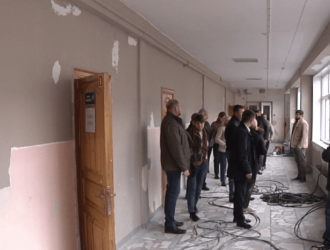 Когда откроют школу: в Новокузнецке власти оценили ход ремонта гимназии №59