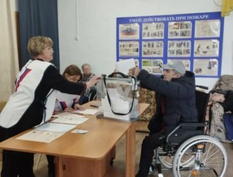 В Тяжинском муниципальном округе голосуют на выборах люди с ограниченными возможностями здоровья