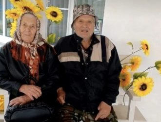 В селе Николаевка Чебулинского округа в голосовании приняли участие местные старожилы