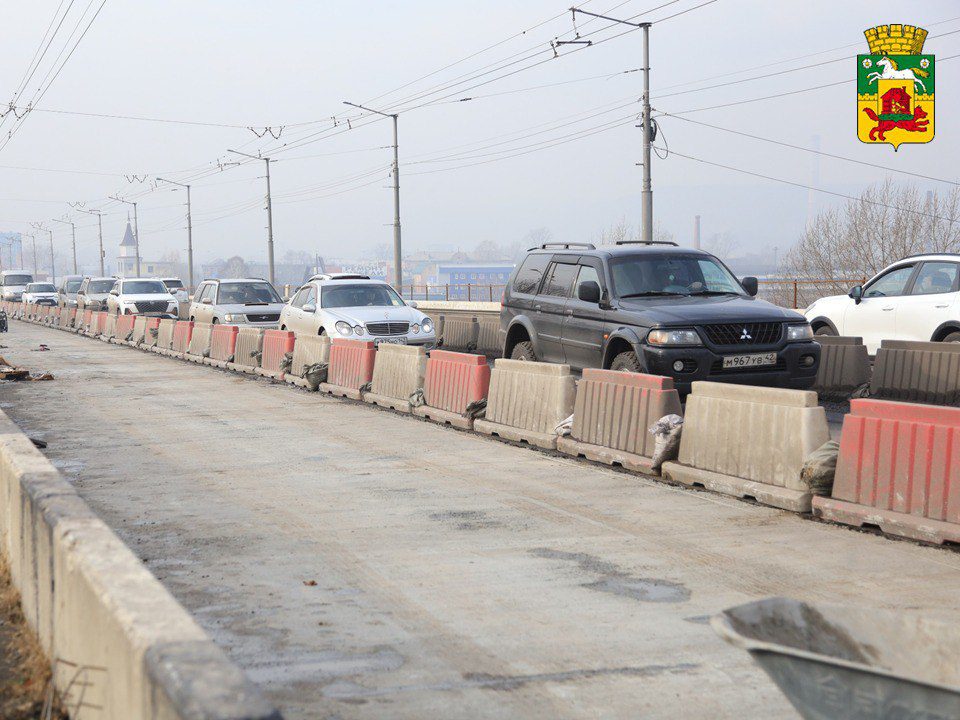 В Новокузнецке недоделки на Запсибовском мосту перенесли на следующий год