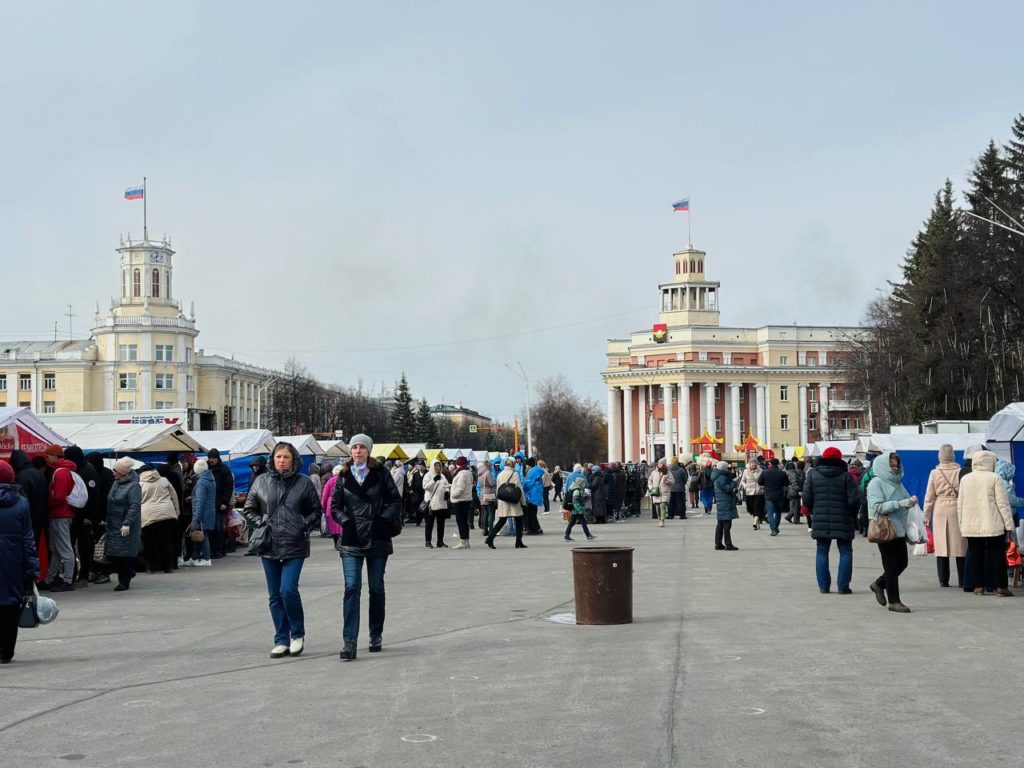 Сельскохозяйственная ярмарка в Кемерове: фоторепортаж