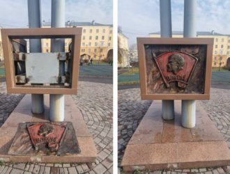 В Новокузнецке вандалы разрушили памятник в сквере 100-летия Комсомола