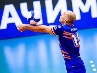Волейбольный «Кузбасс» уступил «Факелу Ямалу»