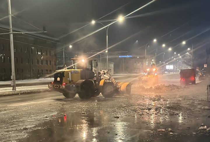 В Кемерове затопило проспект Кузнецкий