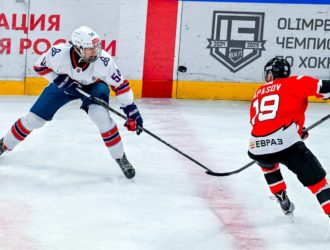 «Кузнецкие Медведи» разгромили «Реактор»