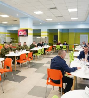 В Юрге прошла встреча участников СВО и их семей с членами межведомственной комиссии