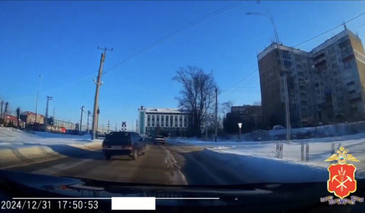 В Кузбассе водителя оштрафовали за обгон на железнодорожном переезде