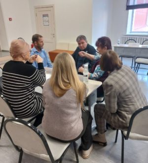 По поручению губернатора Кузбасса для участников СВО, ветеранов и их семей представители межведомственной комиссии провели выездной личный прием в Мариинске