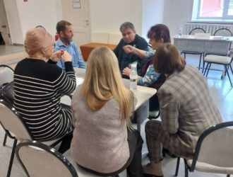 По поручению губернатора Кузбасса для участников СВО, ветеранов и их семей представители межведомственной комиссии провели выездной личный прием в Мариинске