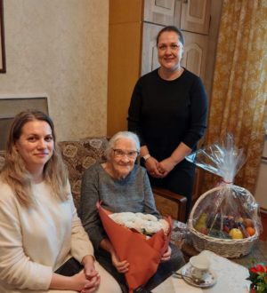 В Кузбассе поздравляют ветеранов Великой Отечественной войны, которым исполнилось больше 100 лет