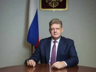 Анатолий Серышев поздравил сибирских студентов с праздником