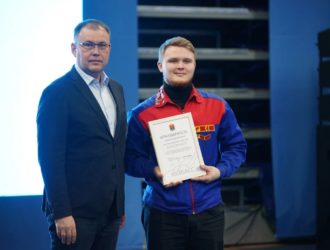 Бойцы студенческих отрядов Кузбасса получили свои награды ко Дню российского студенчества