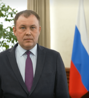 Илья Середюк поздравил жителей Ленинска-Кузнецкого с присвоением городу звания «Город трудовой доблести»