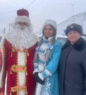 В Ленинске-Кузнецком полицейские стали участниками всероссийской акции «Полицейский Дед Мороз»