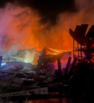 Крупный пожар произошел ночью в Новокузнецком округе