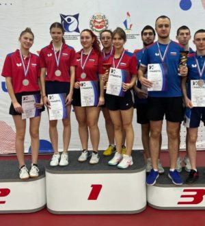 Новокузнецкие теннисисты стали призерами чемпионата СФО