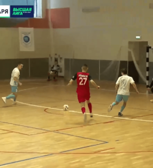 Новокузнецкий «Сиб-Транзит» проиграл новоуренгойцам, но победил якутскую «Зарю»